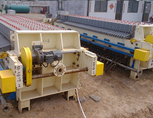 1500-UBK隔膜型壓濾機(jī)