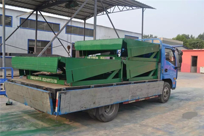 固定式登車橋 固定式登車橋