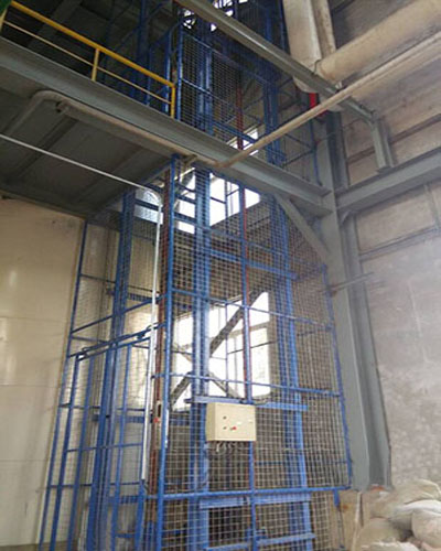 液壓升降貨梯-外封網雙體式 液壓升降貨梯-外封網雙體式