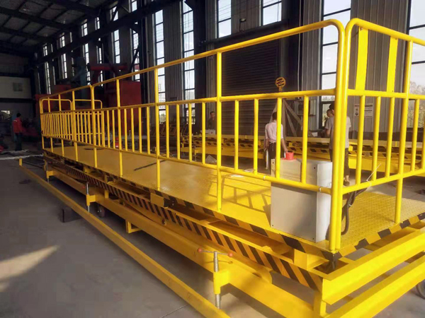 液壓升降平臺(tái)廠家 液壓升降平臺(tái)廠家