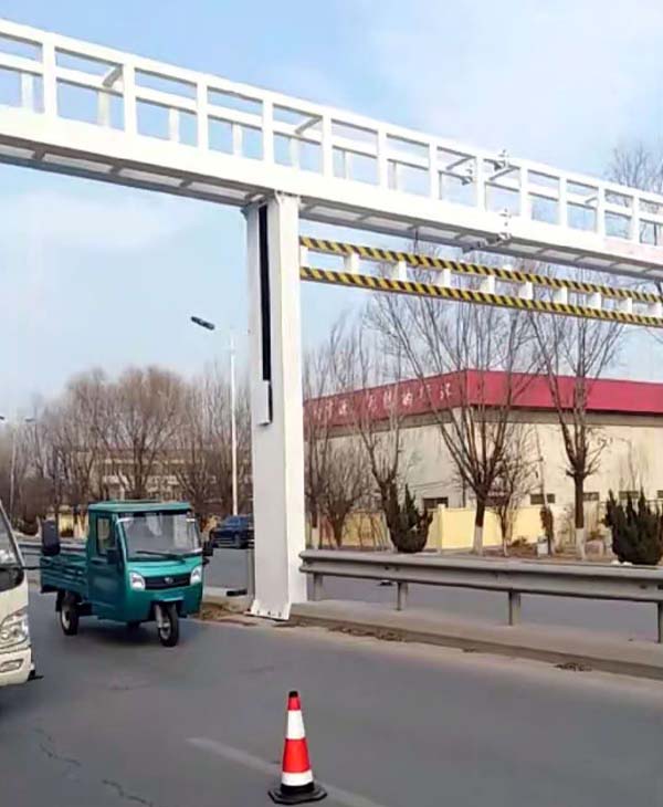 限高架現(xiàn)場(chǎng)安裝 限高架現(xiàn)場(chǎng)安裝